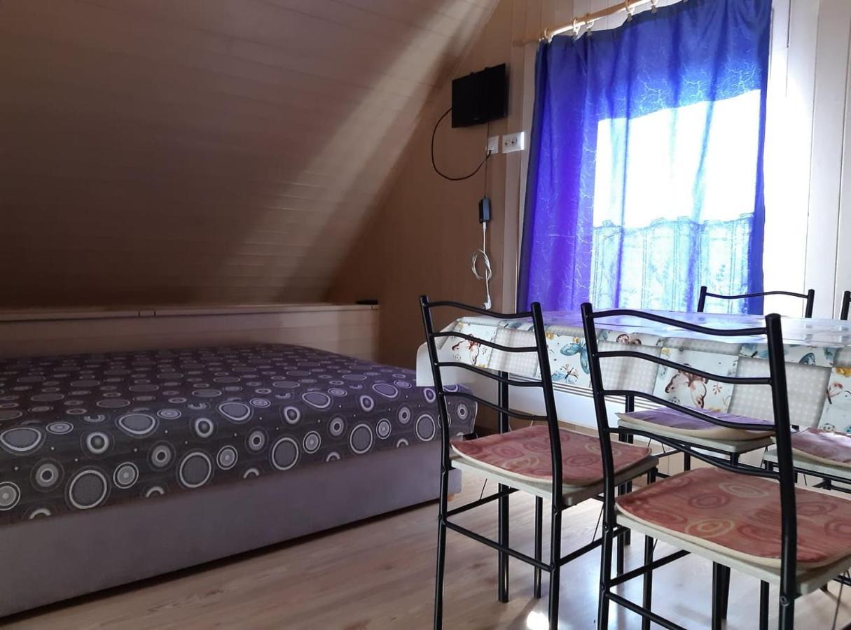 Flóra A Balatonnál Appartement
