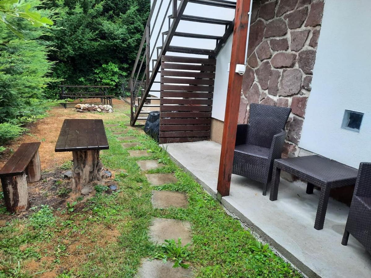 Appartement Flóra A Balatonnál *