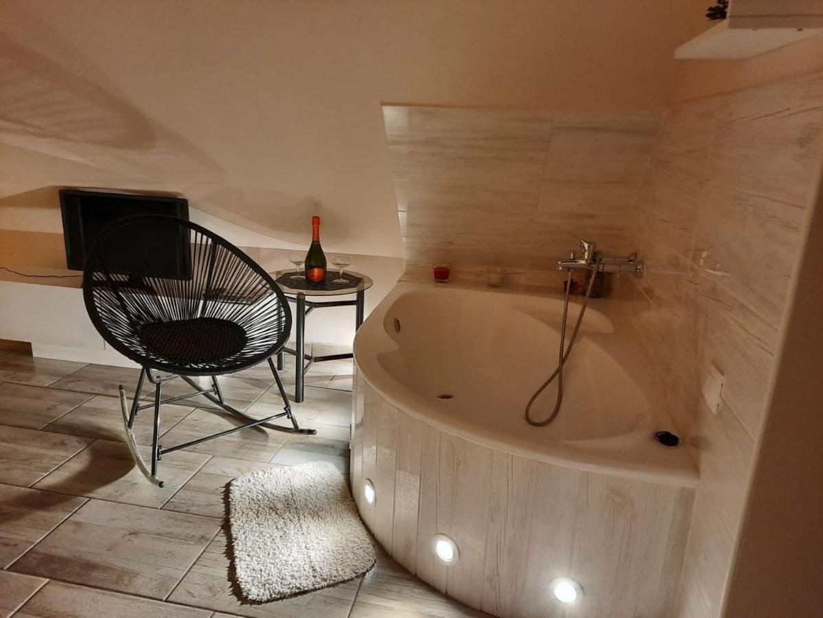 Appartement Flóra A Balatonnál *