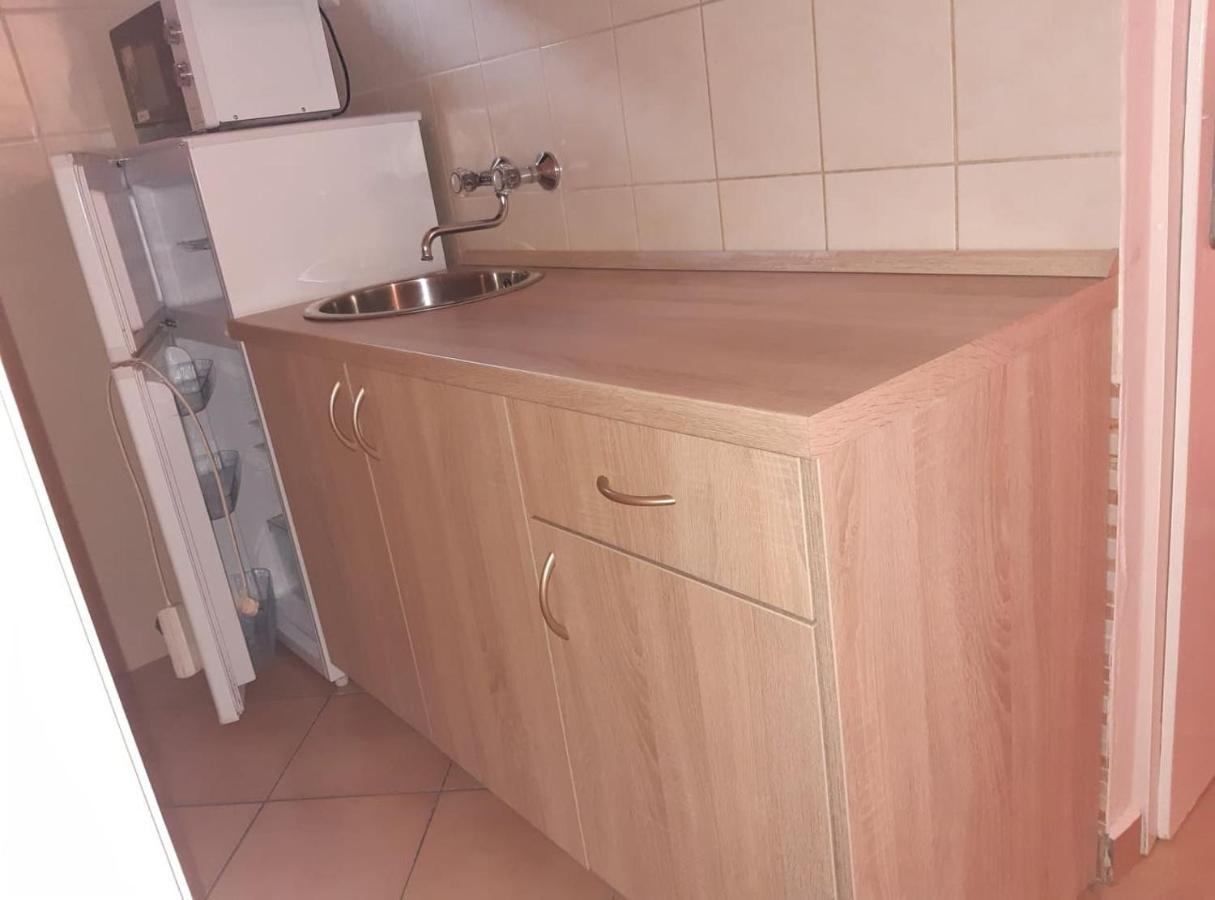 Flóra A Balatonnál Appartement
